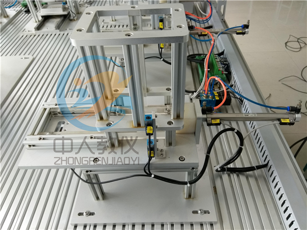液壓閥臺內(nèi)部結構,機構運動方案創(chuàng)新設計簡圖怎么做的呢(圖2)